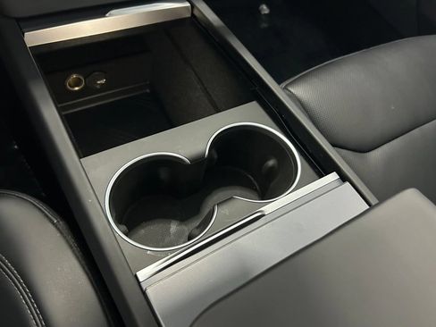 Used 2025 Tesla Model 3 Long Range RWD image 38