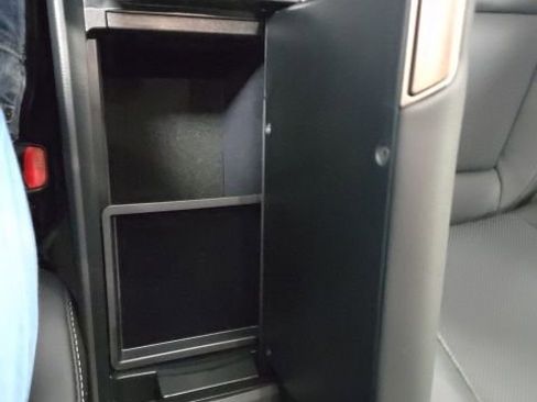 New 2026 Toyota Crown XLE image 27