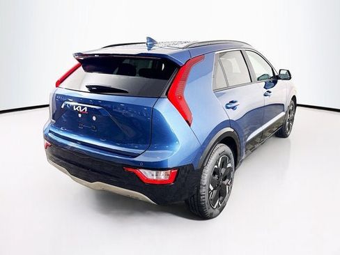 New 2026 Kia Niro Wind w/ Wind Preserve Package FWD image 5