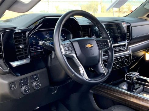 Used 2023 Chevrolet Silverado 1500 LT w/ All Star Edition Plus image 15