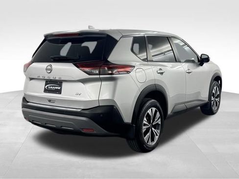 Used 2023 Nissan Rogue SV FWD image 10
