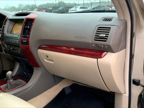 Used 2008 Lexus GX 470 image 17