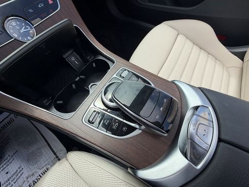 Used 2023 Mercedes-Benz C 300 4MATIC Cabriolet w/ AMG Line image 17