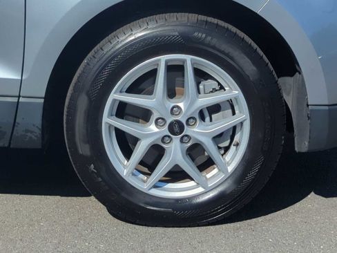 Used 2023 Ford Edge SEL image 13