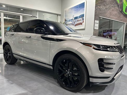 Used 2020 Land Rover Range Rover Evoque R-Dynamic SE AWD/4WD image 16