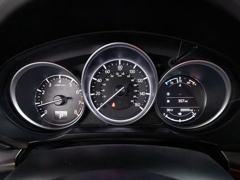 Used 2018 MAZDA CX-5 Touring w/ Preferred Equipment Package AWD/4WD image 13