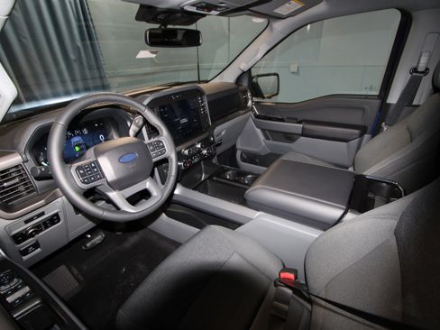 New 2026 Ford F150 XLT w/ Equipment Group 302A MID image 2