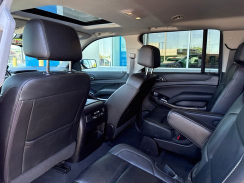 Used 2019 Chevrolet Suburban LT w/ RST Edition AWD/4WD image 17
