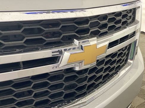 Used 2019 Chevrolet Tahoe LT image 36
