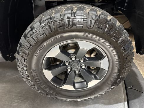 Used 2020 RAM 1500 Rebel w/ Rebel Level 1 Equipment Group AWD/4WD image 12