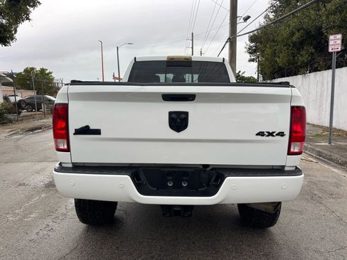 Used 2017 RAM 2500 Big Horn w/ Sport Appearance Group image 4