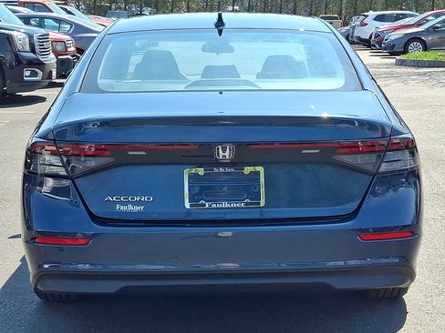 Used 2024 Honda Accord EX image 5