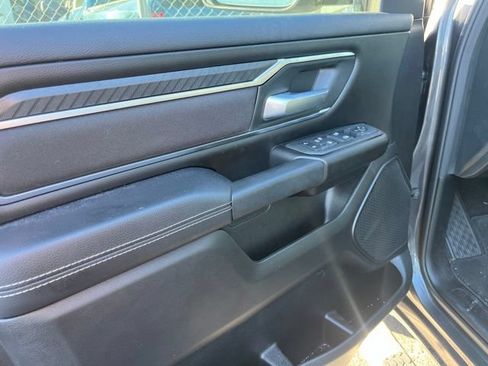 Used 2025 RAM 1500 Big Horn AWD/4WD image 5