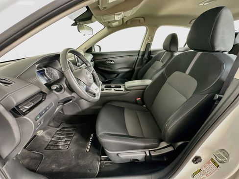 Used 2023 Nissan Sentra SV w/ All-Weather Package FWD image 13