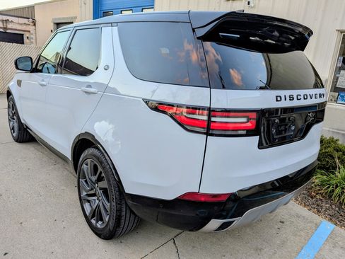 Used 2017 Land Rover Discovery HSE Luxury image 4