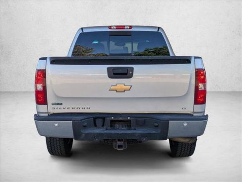 Used 2010 Chevrolet Silverado 1500 LT w/ Power Pack Plus AWD/4WD image 6
