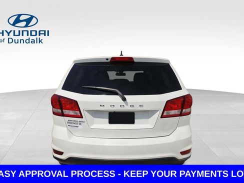 Used 2019 Dodge Journey SE FWD image 7