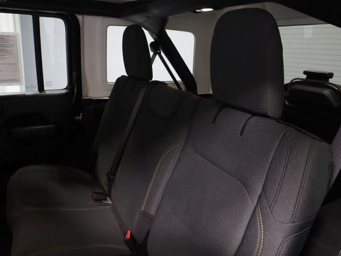 Used 2024 Jeep Wrangler Sport S image 22