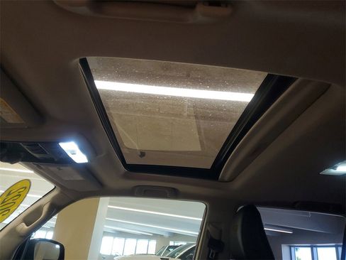 Used 2022 Toyota 4Runner TRD Off-Road Premium image 17