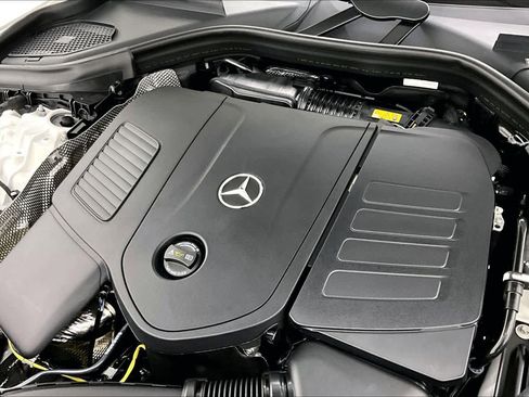 New 2026 Mercedes-Benz GLC 300 image 17