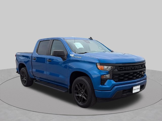 Used 2023 Chevrolet Silverado 1500 Custom AWD/4WD image 7