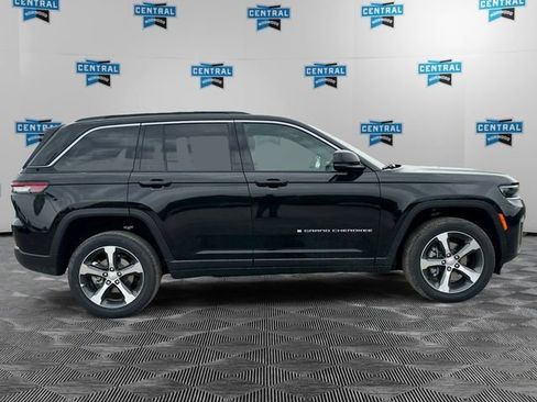 New 2026 Jeep Grand Cherokee Limited AWD/4WD image 6