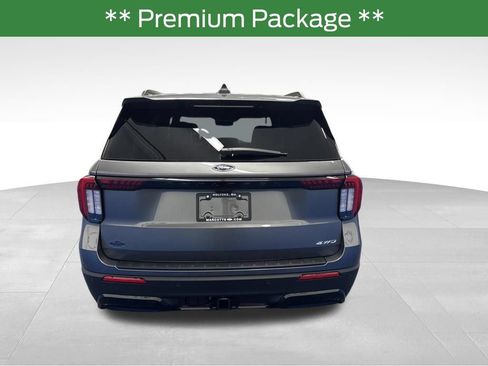 New 2026 Ford Explorer ST-Line w/ ST-Line Street Pack AWD/4WD image 4