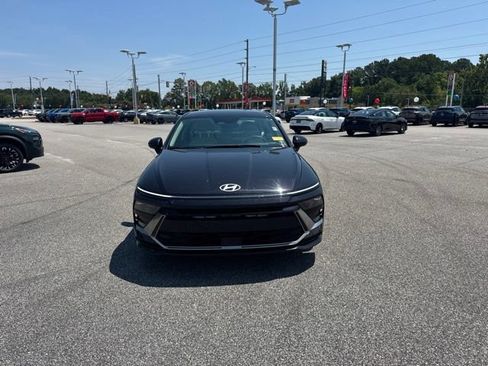 Used 2025 Hyundai Sonata SEL FWD image 3