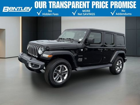 Used 2018 Jeep Wrangler Unlimited Sahara AWD/4WD image 1