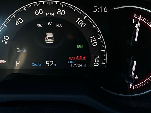 Used 2025 Toyota RAV4 XLE image 39