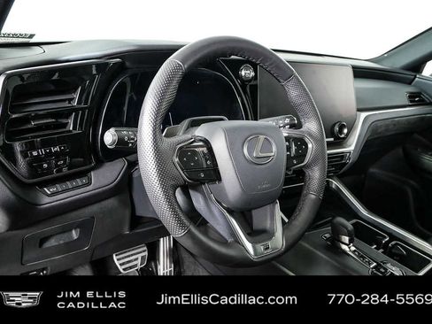 Used 2024 Lexus TX 500h AWD w/ Technology Package image 4
