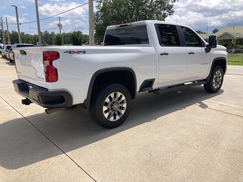 Used 2023 Chevrolet Silverado 2500 Custom w/ Gooseneck/5TH Wheel Package AWD/4WD image 6