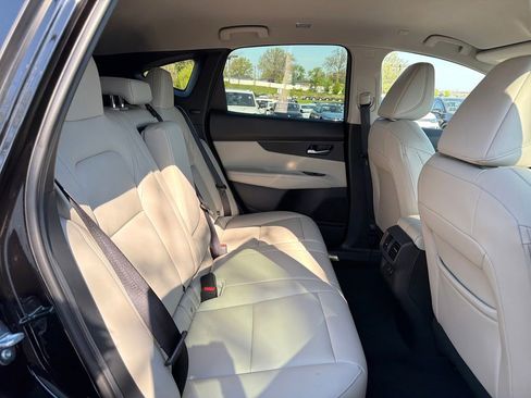 Used 2025 Nissan Murano SV AWD/4WD image 49