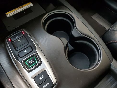 Used 2022 Honda Passport TrailSport image 10