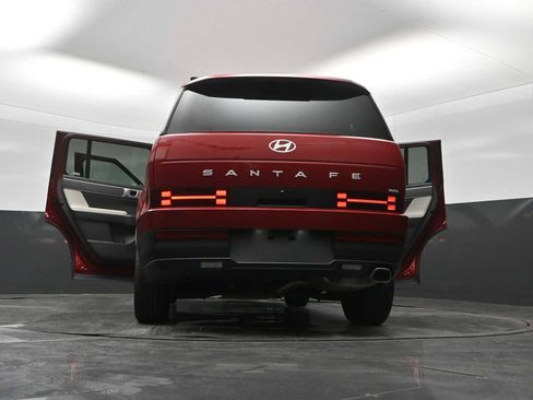 Used 2025 Hyundai Santa Fe SEL AWD/4WD image 31