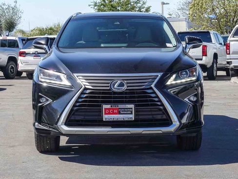 Used 2017 Lexus RX 350 FWD w/ Premium Package image 2