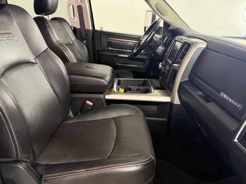 Used 2016 RAM 1500 Laramie AWD/4WD image 24