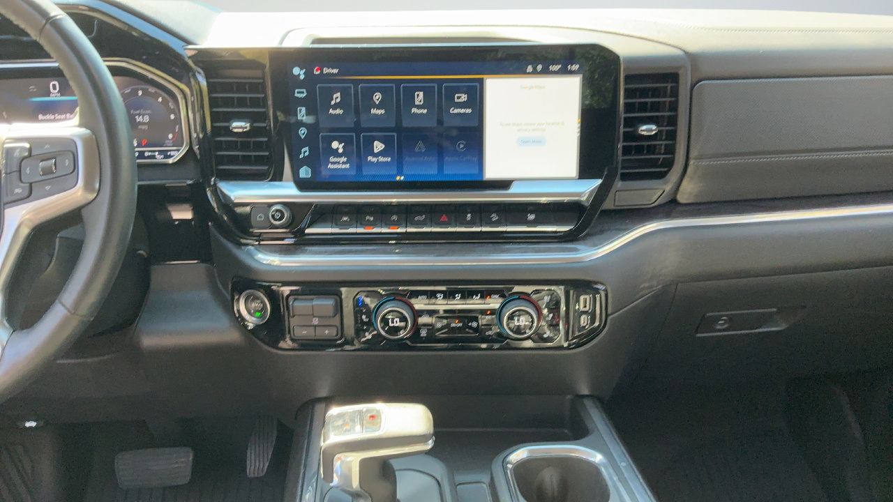 Used 2024 Chevrolet Silverado 1500 LTZ AWD/4WD image 8