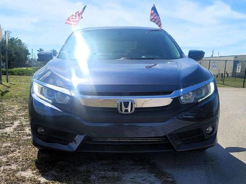 Used 2017 Honda Civic EX image 2