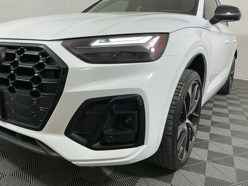 Used 2024 Audi SQ5 Premium Plus w/ Premium Plus Package image 9