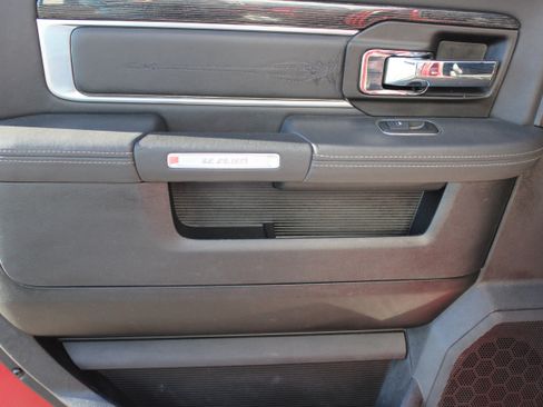 Used 2014 RAM 1500 Limited image 20