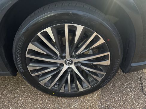 Used 2023 Lexus RX 350 Premium Plus image 9