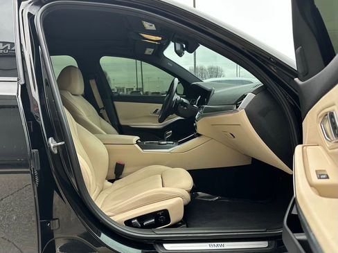 Used 2021 BMW 330i Sedan w/ Convenience Package image 31