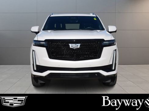 Used 2024 Cadillac Escalade Sport Platinum w/ LPO, ONYX Package image 2