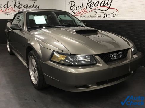 Used 2001 Ford Mustang GT image 14