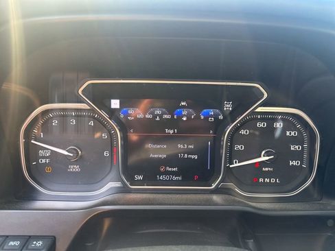 Certified 2019 GMC Sierra 1500 AT4 w/ AT4 Premium Package image 10