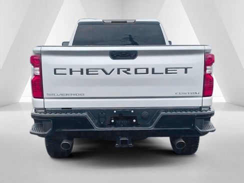 Used 2023 Chevrolet Silverado 2500 Custom w/ Custom Value Package AWD/4WD image 6