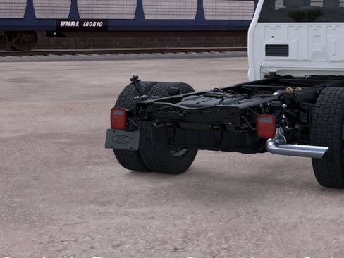 New 2026 Ford F550 4x4 Regular Cab Super Duty image 21