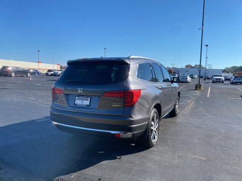 Used 2016 Honda Pilot Elite image 5