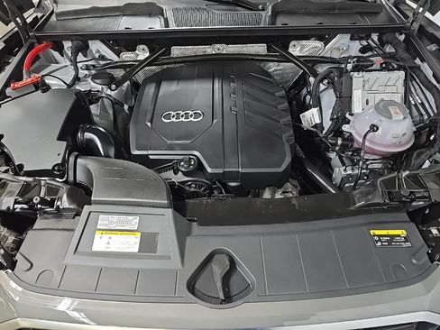 Used 2023 Audi Q5 2.0T Premium Plus AWD/4WD image 15